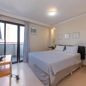 Flat Na Rua Sena Madureira - Bienal Apartamento